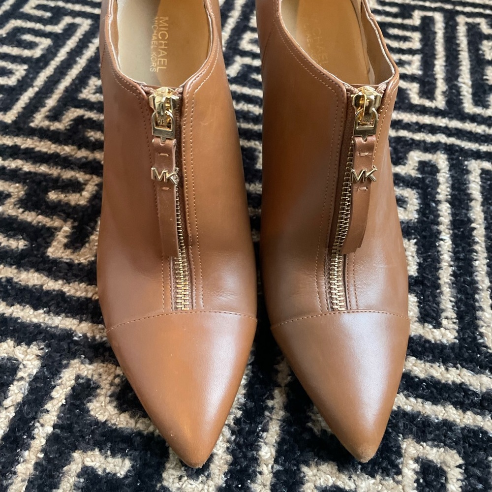 Michael Kors Acorn Leather Zip up Booties